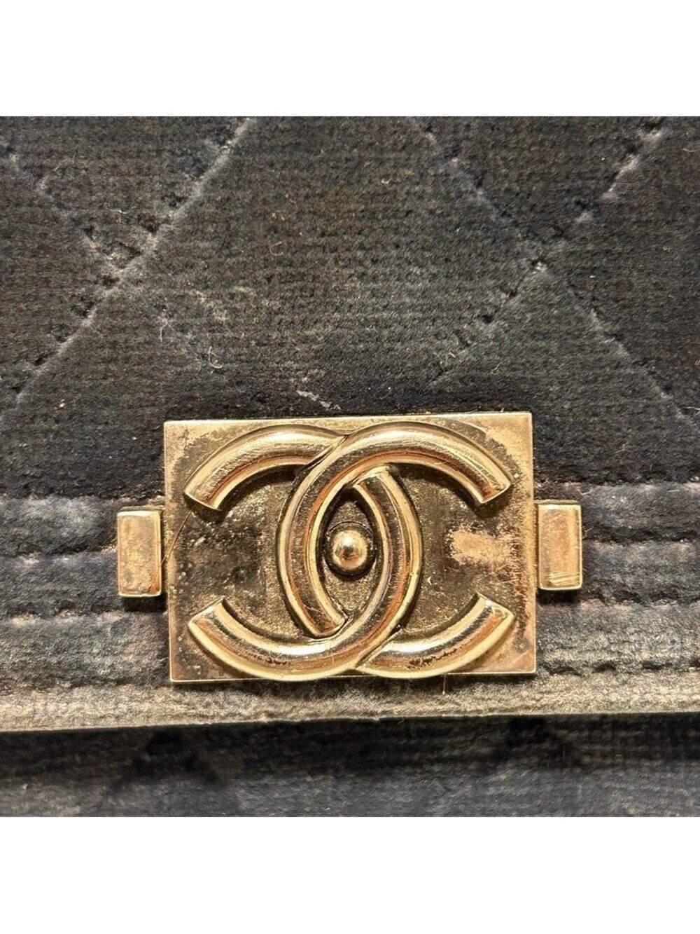 Chanel Navy Boy Velvet WOC - Picture 5 of 15